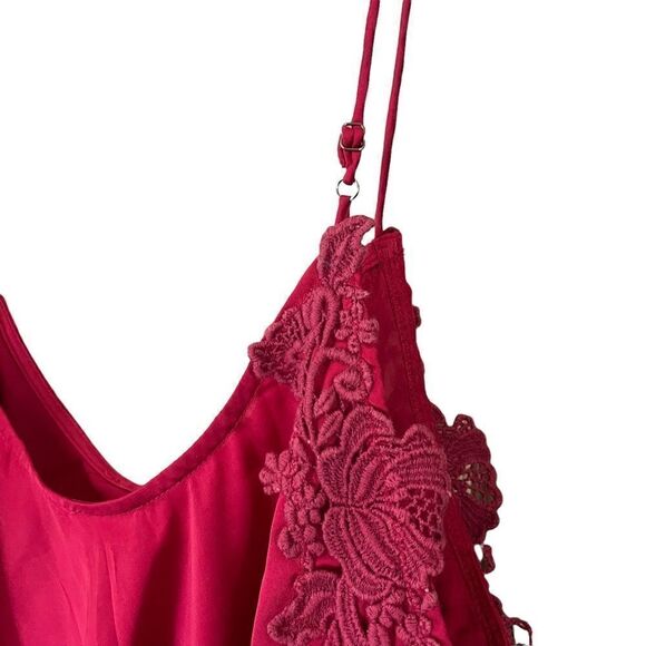 Free People Lace Crochet Camisole Red Pink V-Neck Silky Womens XS - Picture 5 of 7